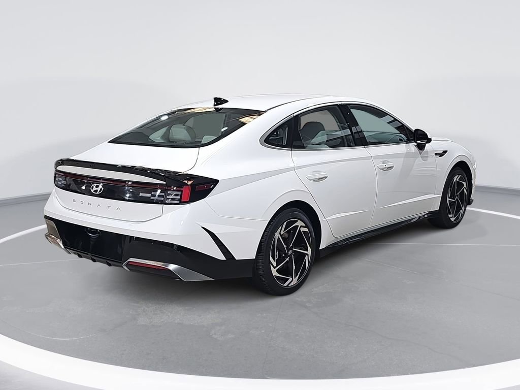New 2026 Hyundai Sonata SEL FWD image 5