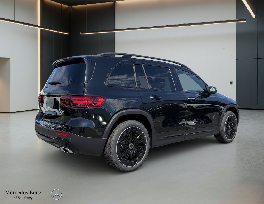 New 2026 Mercedes-Benz GLB 250 4MATIC image 4