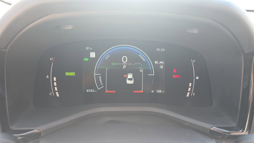 Used 2025 Toyota Camry Hybrid FWD image 22