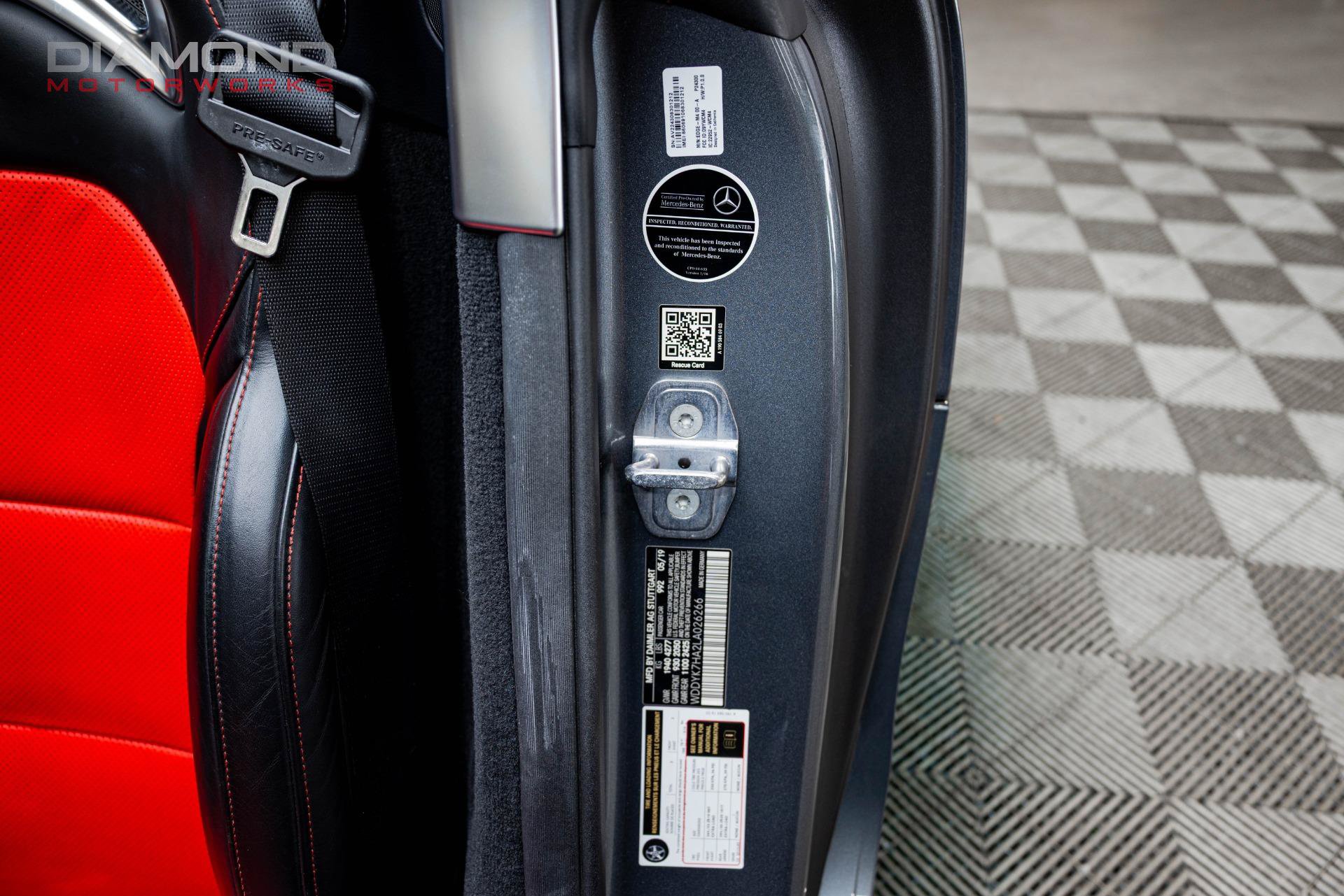 Used 2020 Mercedes-Benz AMG GT Roadster image 96