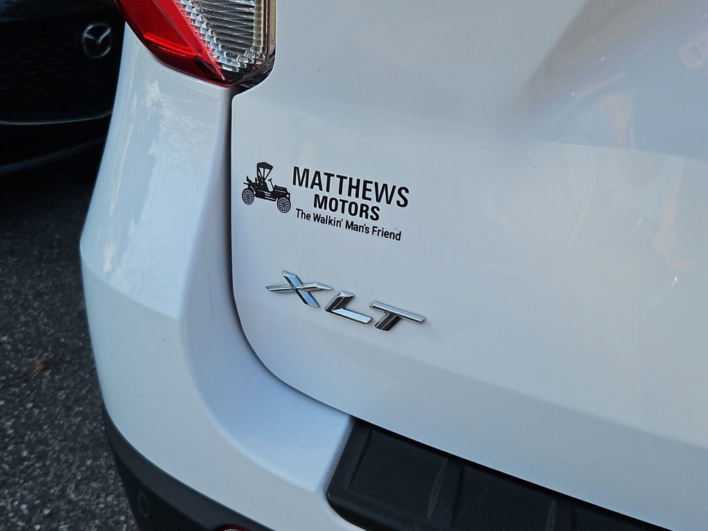 Used 2024 Ford Explorer XLT w/ Equipment Group 202A image 34