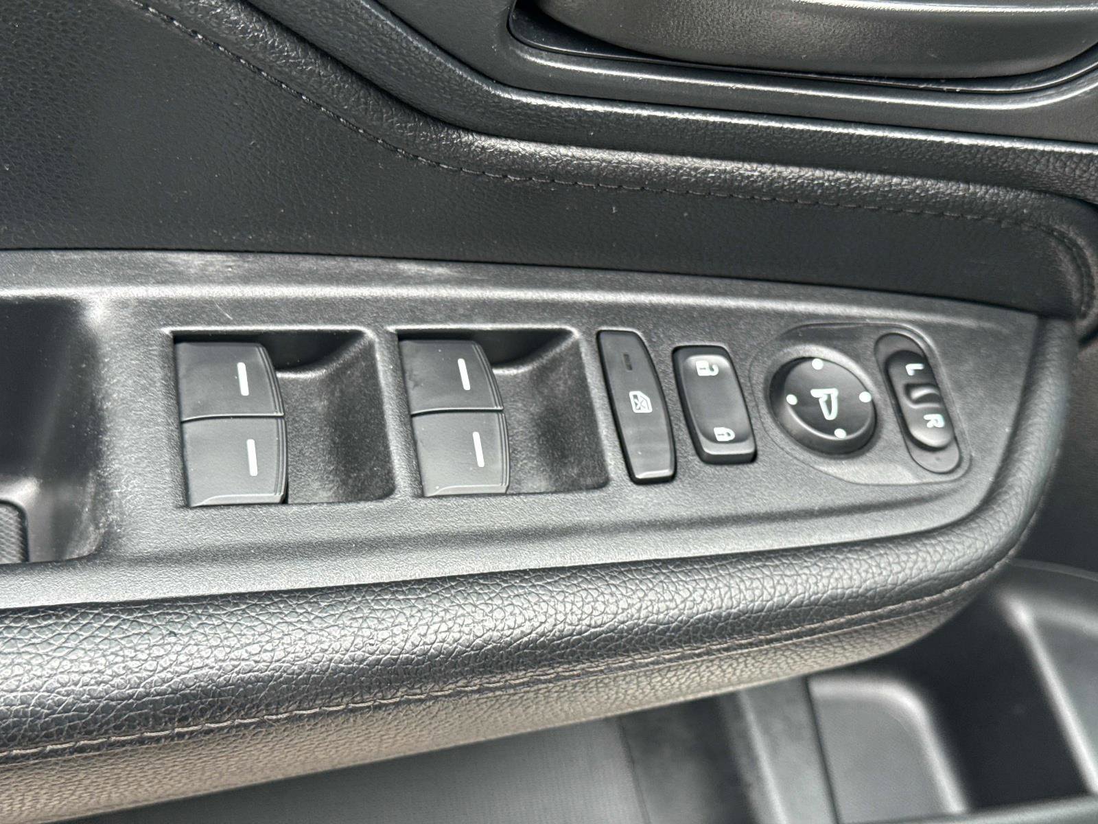 Certified 2024 Honda Odyssey Sport image 19