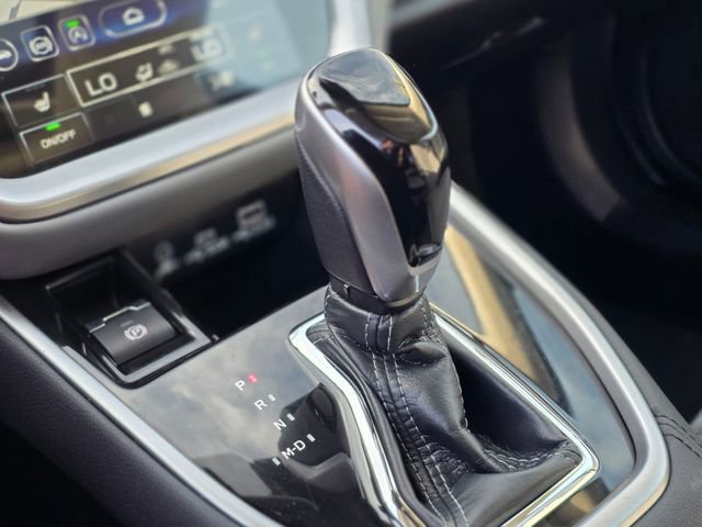 Certified 2025 Subaru Outback Premium image 31