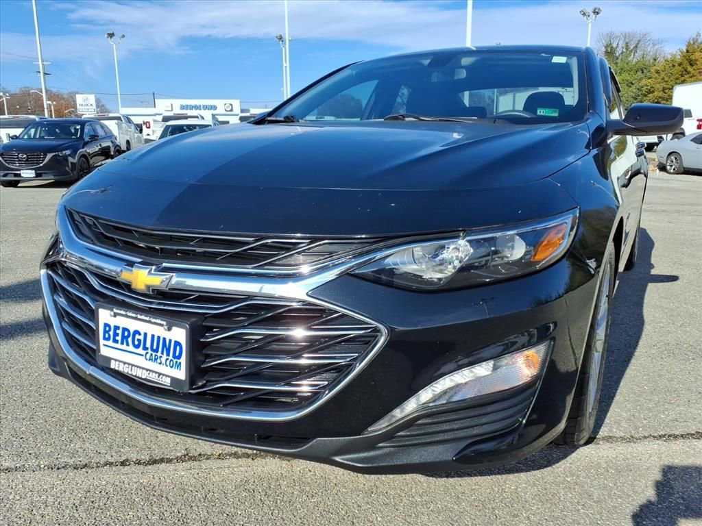 Used 2020 Chevrolet Malibu LT image 9