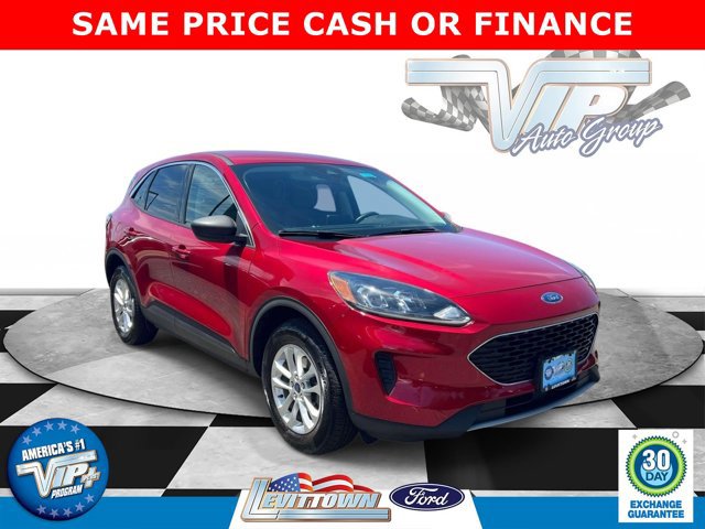 Used 2022 Ford Escape SE w/ Convenience Package