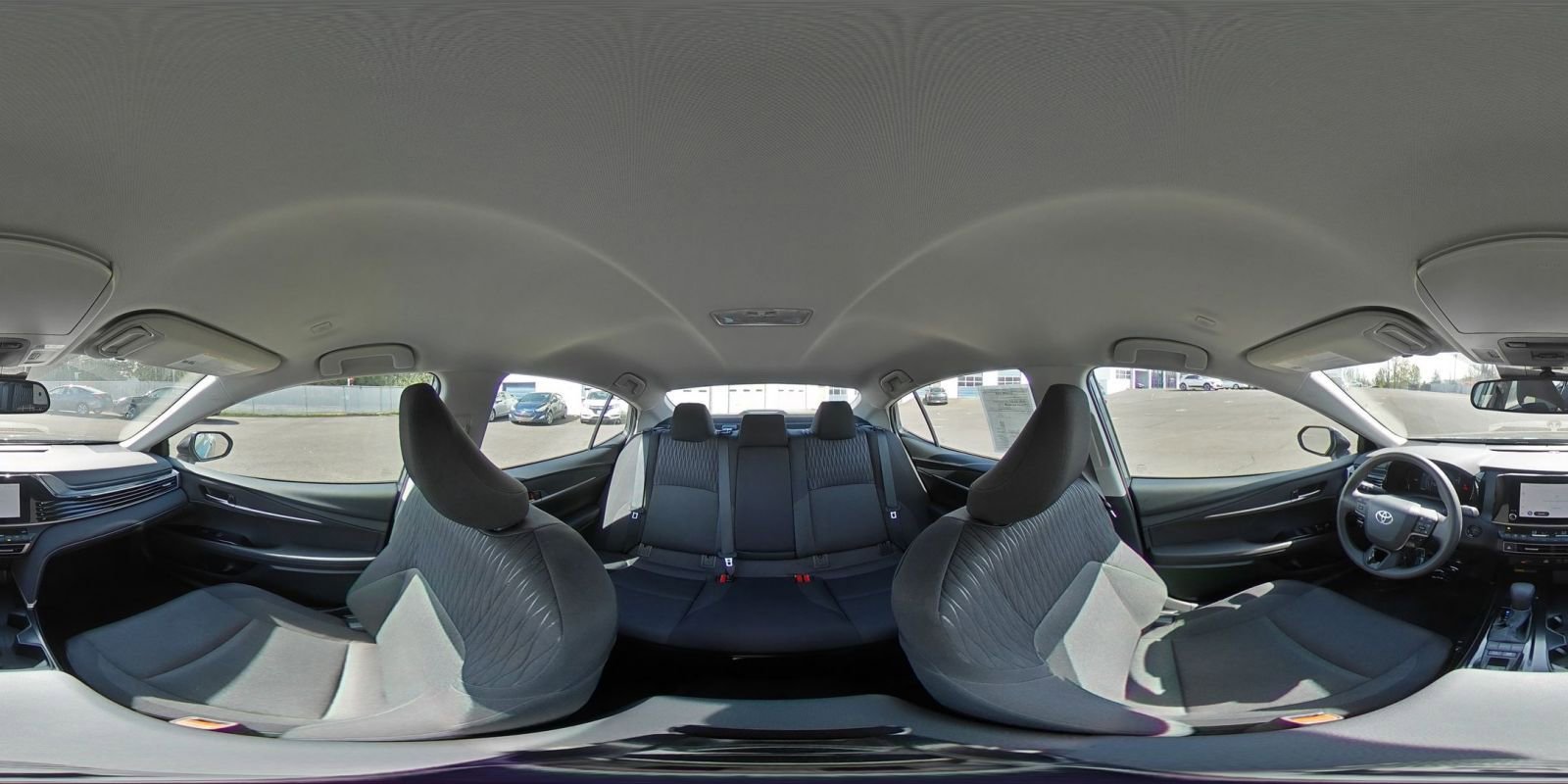 Used 2025 Toyota Camry LE image 41