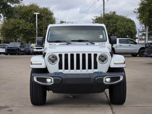 Used 2023 Jeep Wrangler Unlimited Sahara w/ Cold Weather Group AWD/4WD image 2