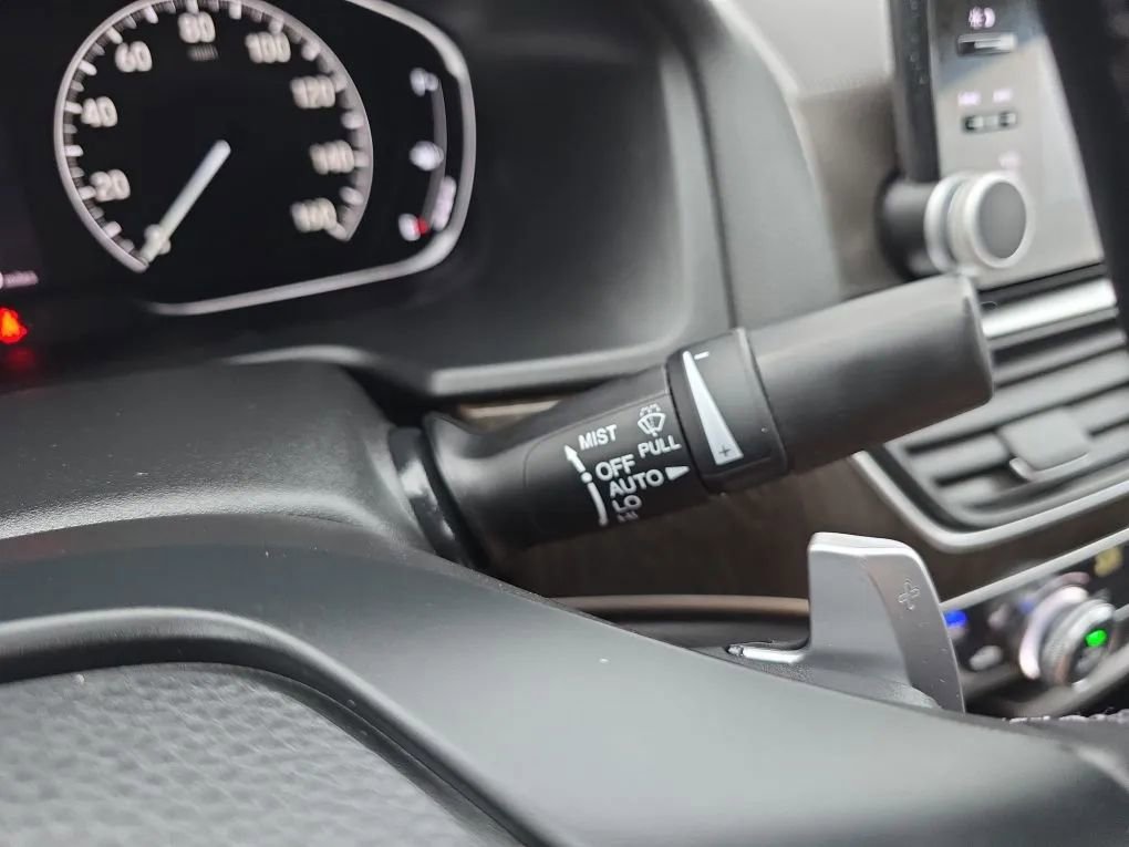 Used 2018 Honda Accord Touring image 23