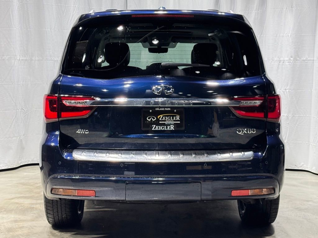 Certified 2024 INFINITI QX80 Luxe image 5