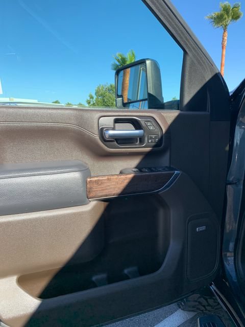 Used 2023 GMC Sierra 2500 Denali AWD/4WD image 19