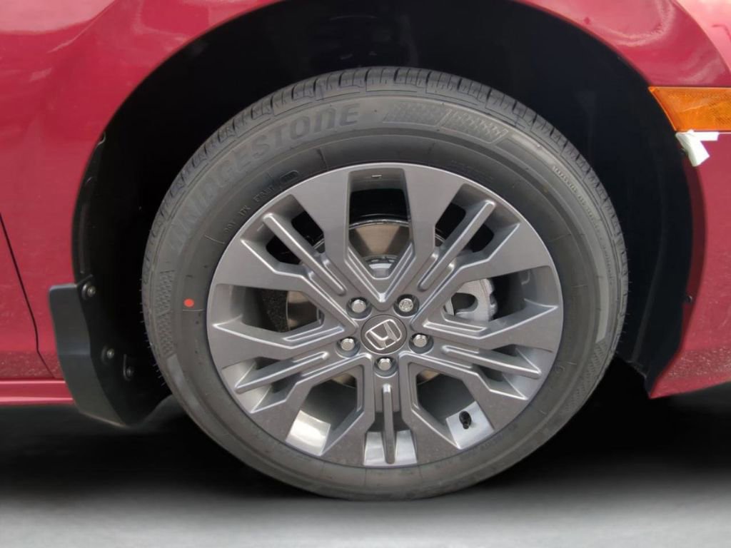 New 2026 Honda Odyssey Touring image 9