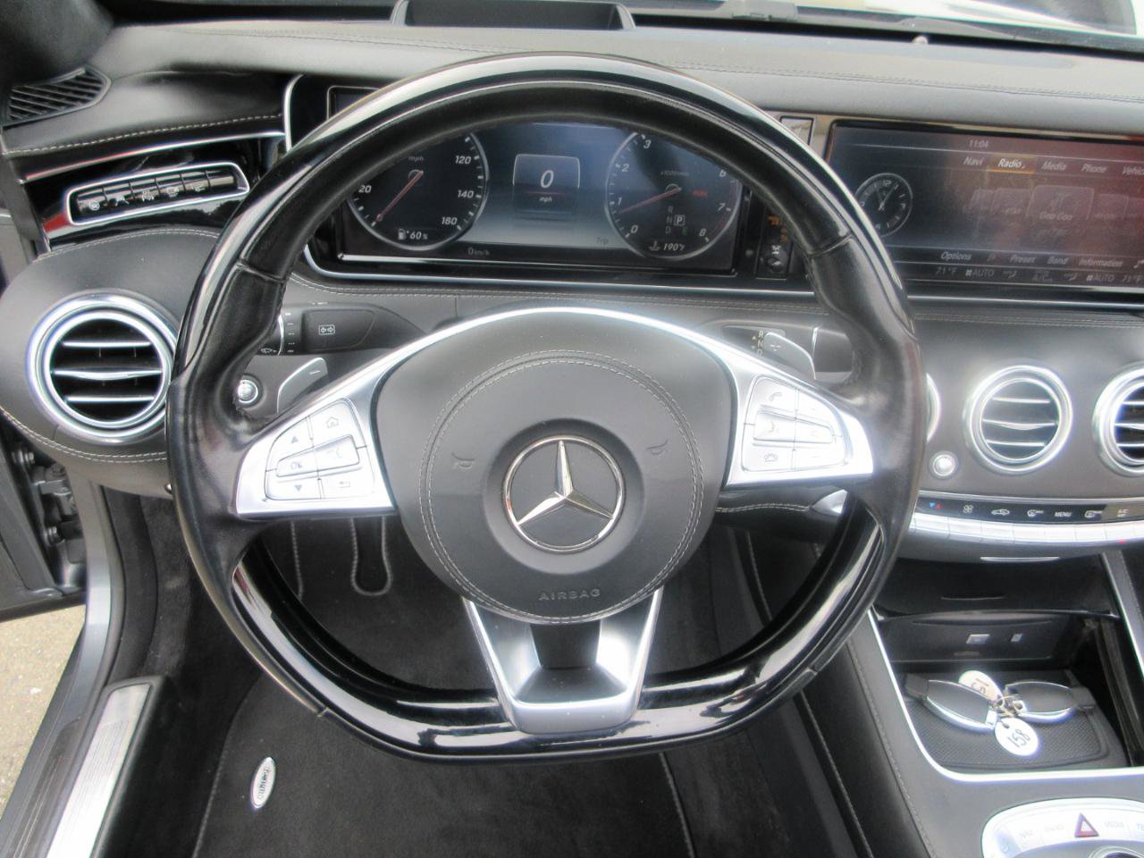 Used 2017 Mercedes-Benz S 550 Cabriolet image 32