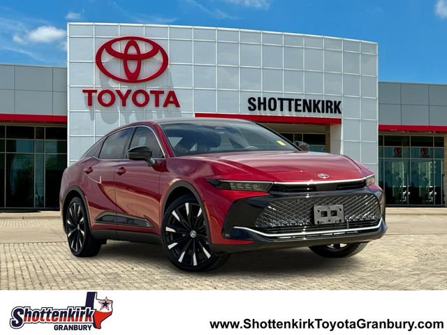 Used 2026 Toyota Crown Platinum image 1