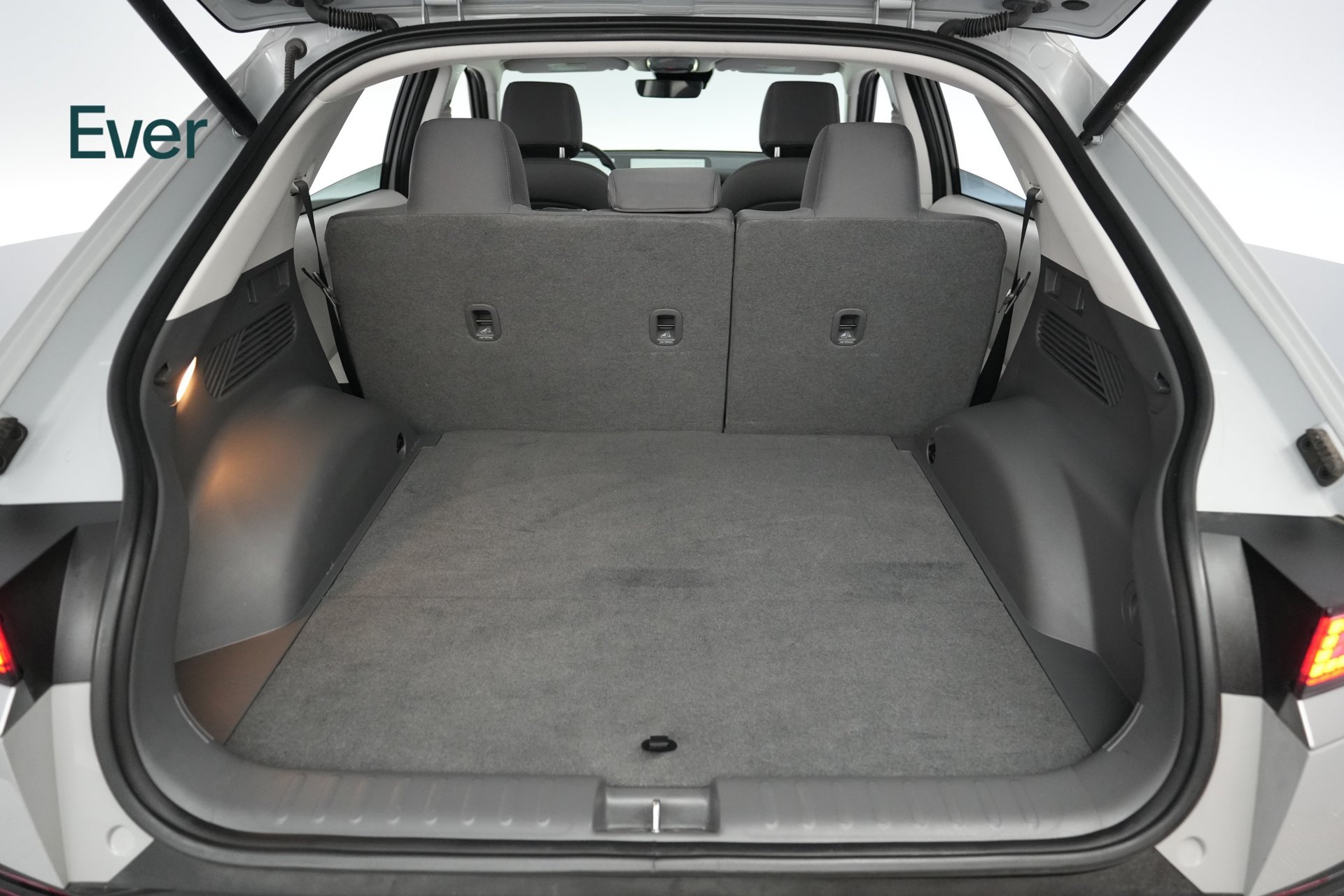 Used 2024 Hyundai Ioniq 5 SEL RWD image 8