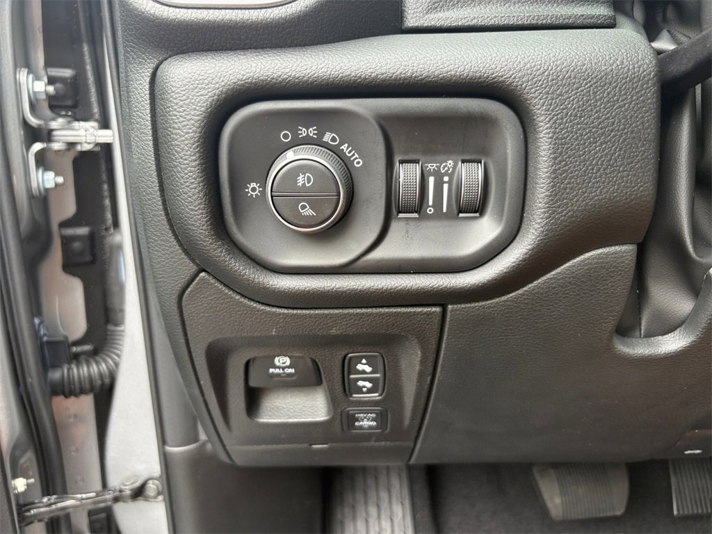 New 2025 RAM 1500 Big Horn image 31