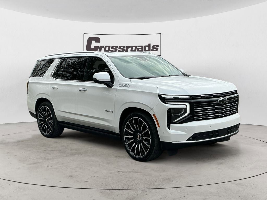 Used 2025 Chevrolet Tahoe High Country AWD/4WD image 7