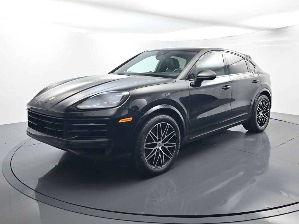 Certified 2024 Porsche Cayenne Coupe AWD/4WD image 1