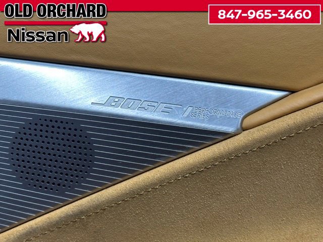 Used 2023 Chevrolet Corvette Stingray Premium Conv w/ Z51 Performance Package RWD image 12
