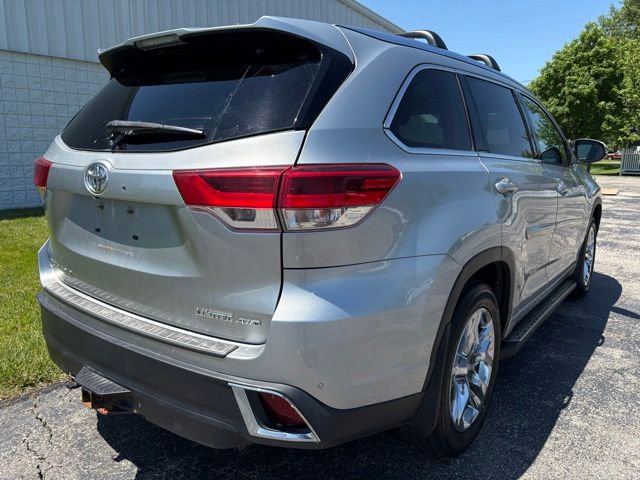 Used 2018 Toyota Highlander Limited AWD/4WD image 18