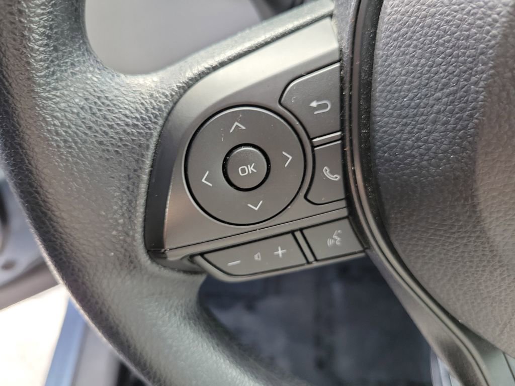 Used 2024 Toyota Corolla Cross L FWD image 25