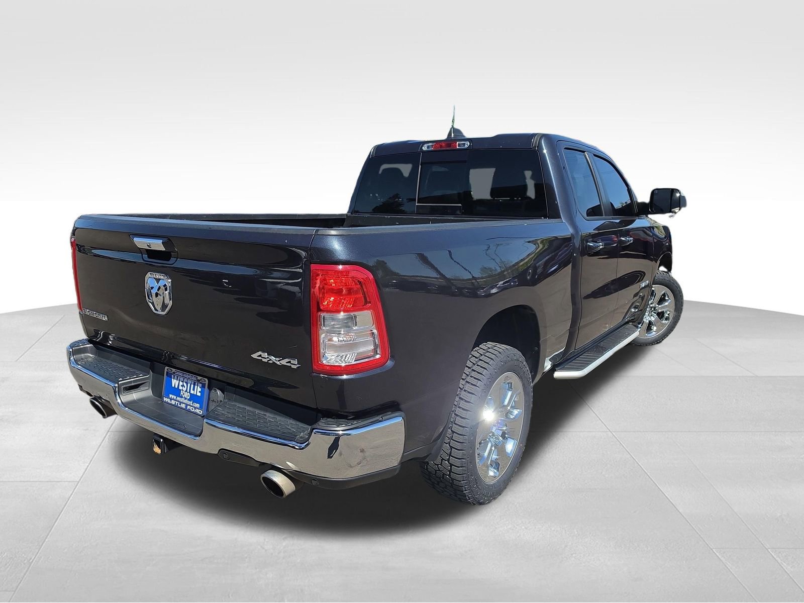 Used 2020 RAM 1500 Big Horn AWD/4WD image 6