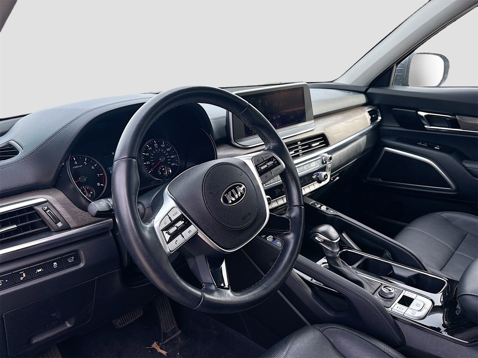 Used 2022 Kia Telluride EX w/ EX Premium Package image 9