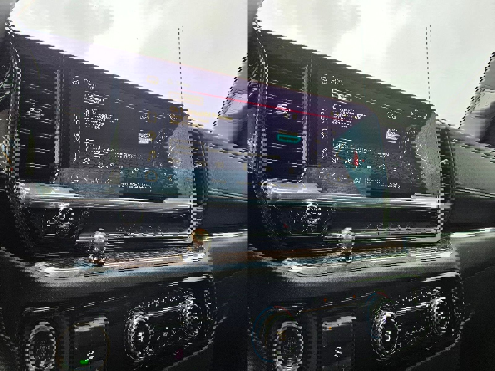 Used 2025 GMC Sierra 2500 SLE w/ SLE Convenience Package image 42