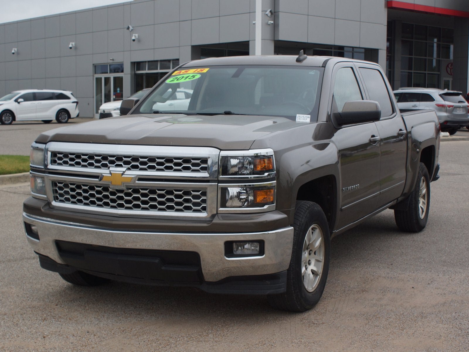 Used 2015 Chevrolet Silverado 1500 LT w/ All Star Edition RWD image 2