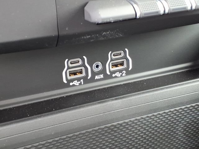 New 2026 RAM 1500 Express AWD/4WD image 8