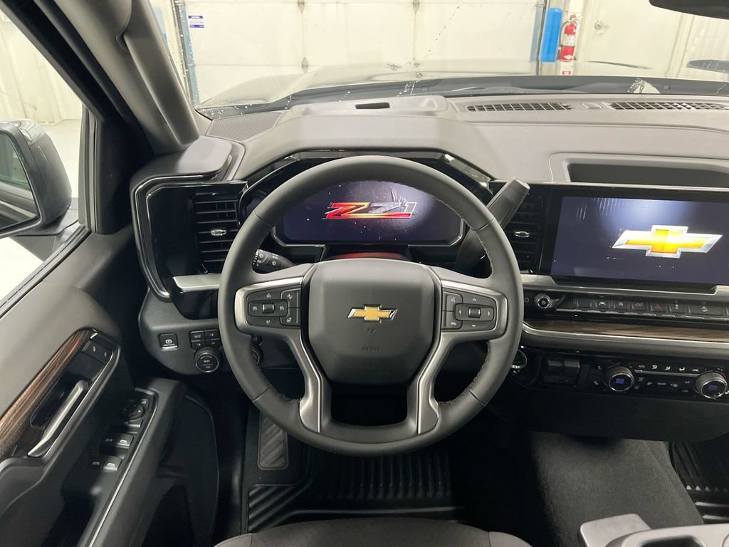 New 2026 Chevrolet Silverado 1500 LT w/ All Star Edition Plus AWD/4WD image 11