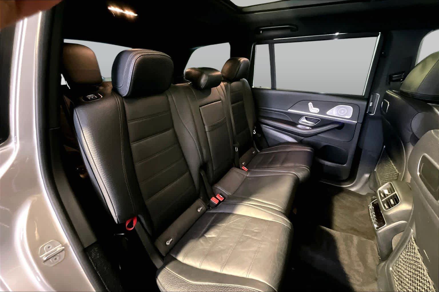 Used 2020 Mercedes-Benz GLS 450 4MATIC image 20
