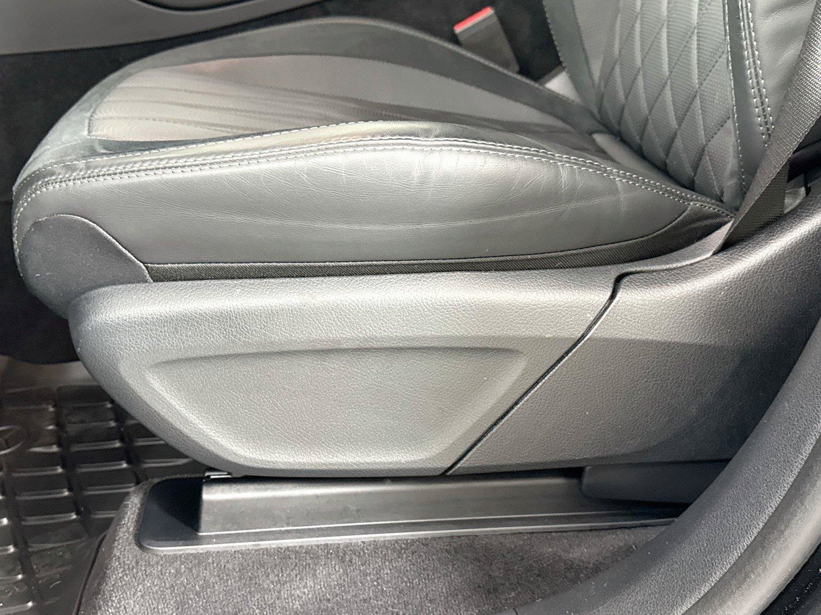 Used 2024 Mercedes-Benz GLE 63 AMG S image 33