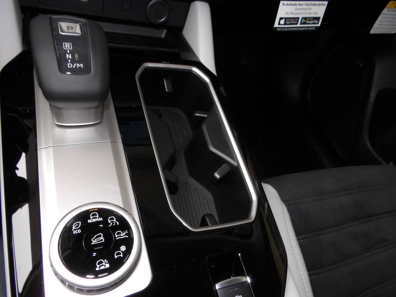 New 2026 Mitsubishi Outlander SE AWD/4WD image 21