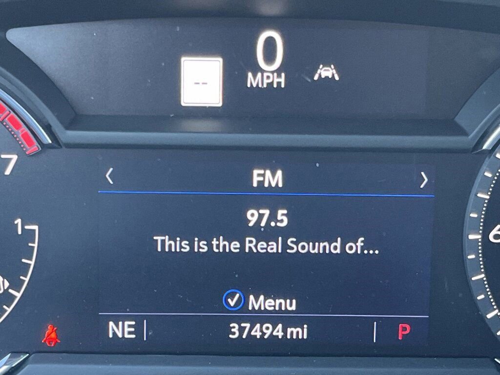 Used 2022 Cadillac XT4 Premium Luxury w/ Driver Assist Package image 12