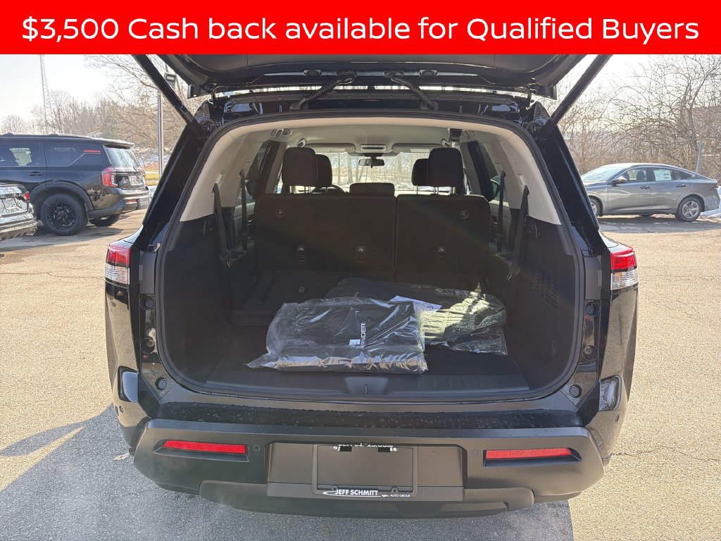 New 2026 Nissan Pathfinder SV AWD/4WD image 15