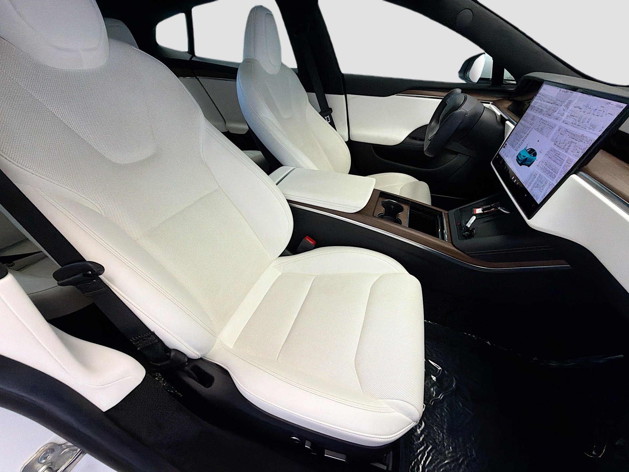 Used 2022 Tesla Model S AWD/4WD image 15