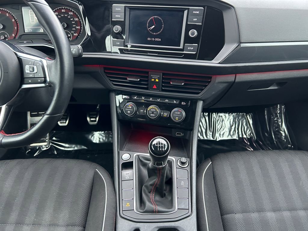 Used 2019 Volkswagen Jetta GLI image 12