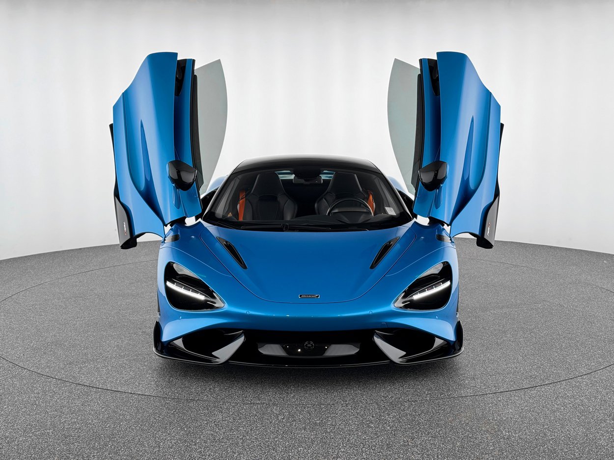Used 2022 McLaren 765LT image 9