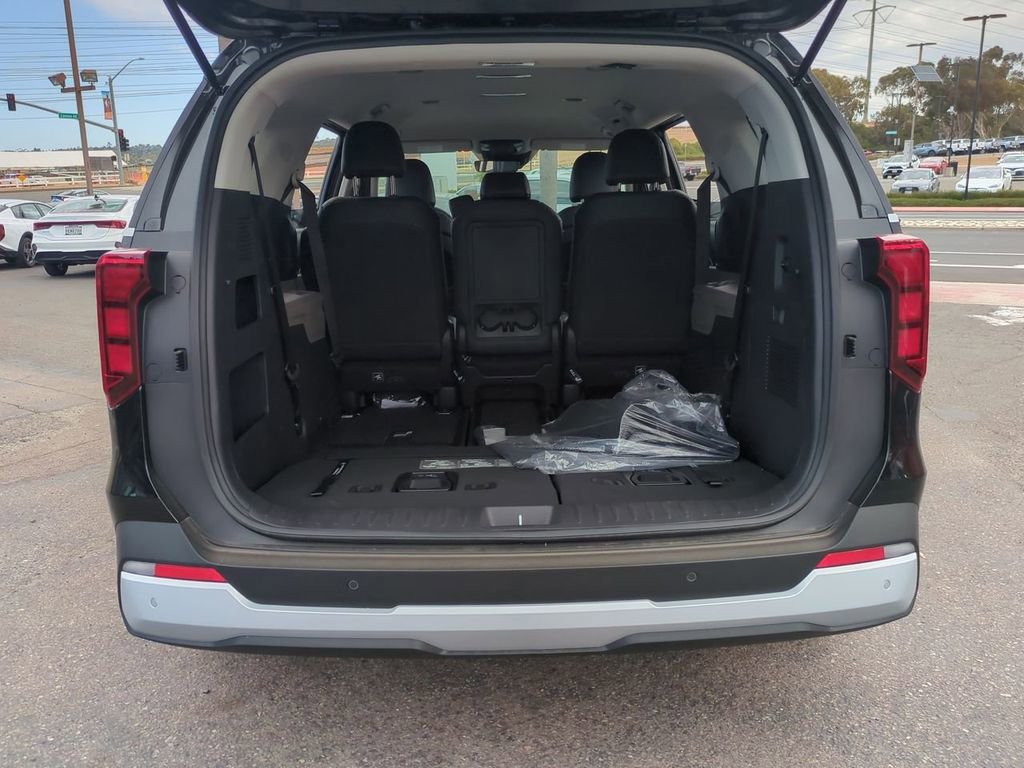 New 2026 Kia Carnival LXS image 25