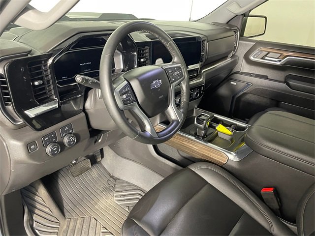 Certified 2023 Chevrolet Silverado 1500 LT Trail Boss w/ Convenience Package II image 3