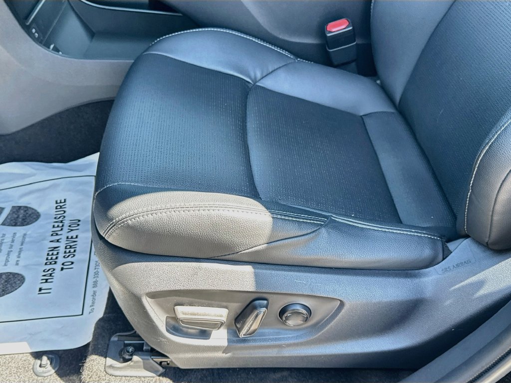 Certified 2023 Subaru Solterra AWD image 25