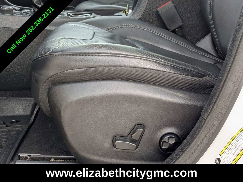 Used 2021 Jeep Cherokee Limited w/ Mopar Interior Package image 23