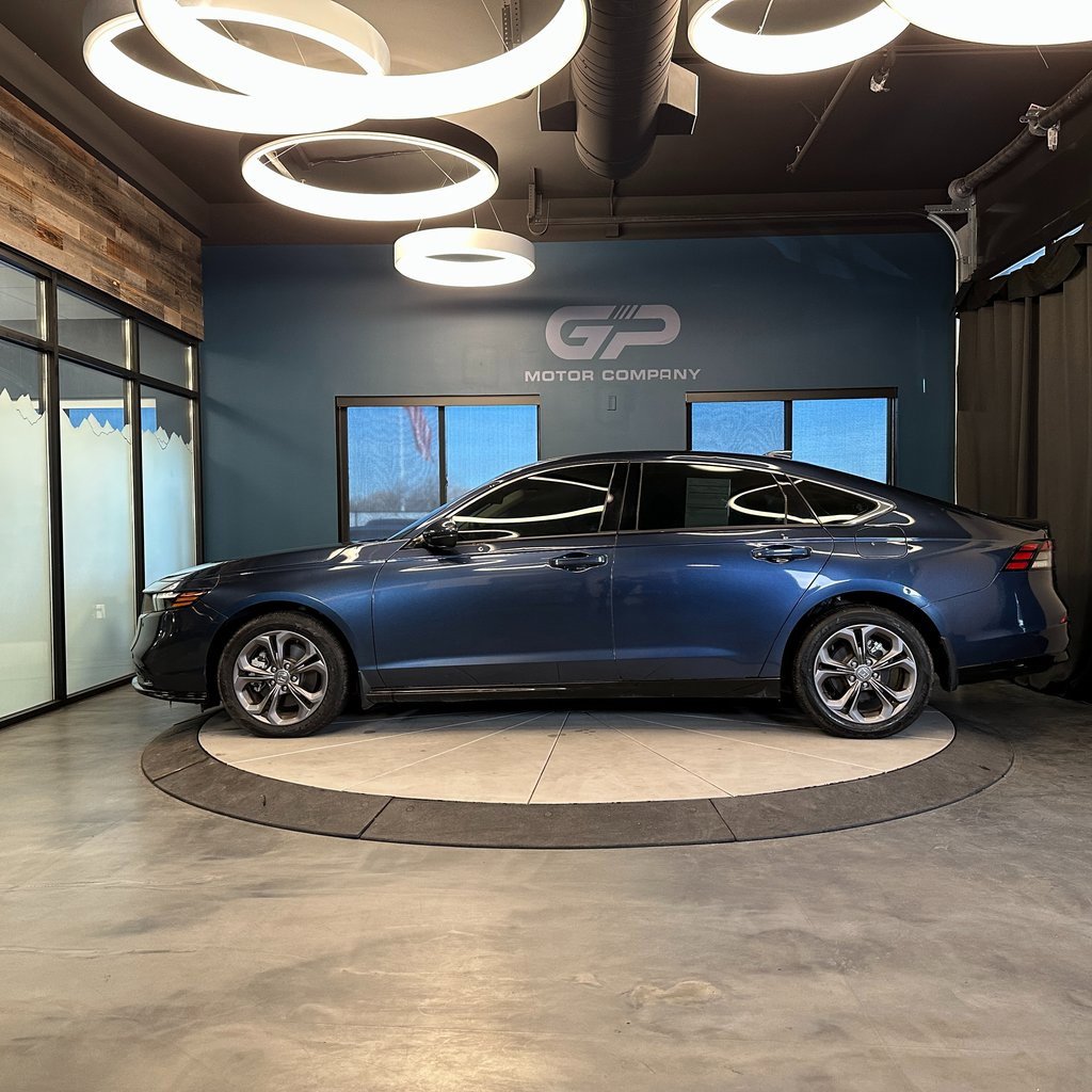Used 2023 Honda Accord EX-L image 6