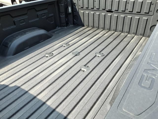 New 2026 GMC Sierra 2500 AT4 w/ AT4 Premium Plus Package AWD/4WD image 27