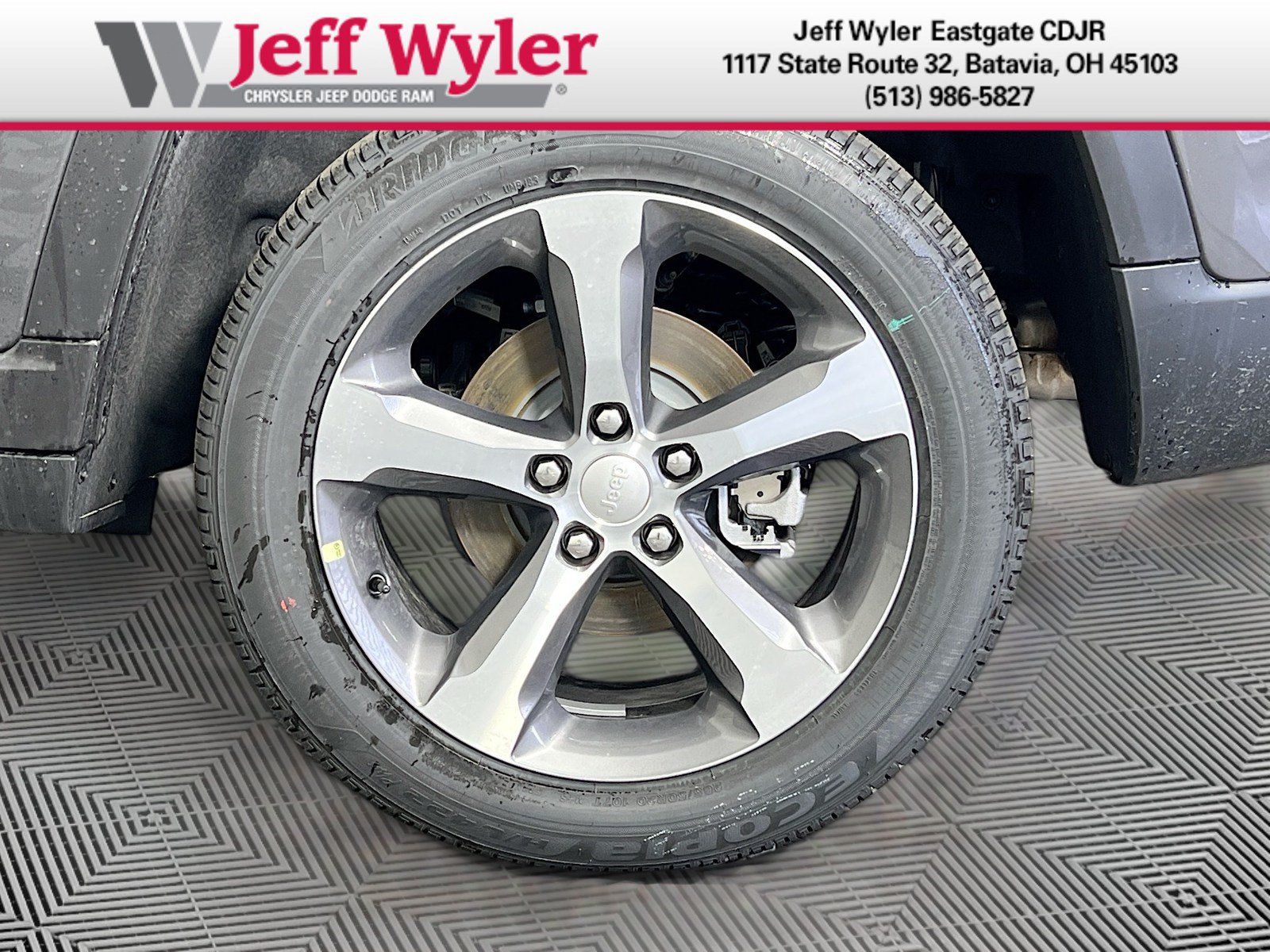 New 2026 Jeep Grand Cherokee Limited AWD/4WD image 36