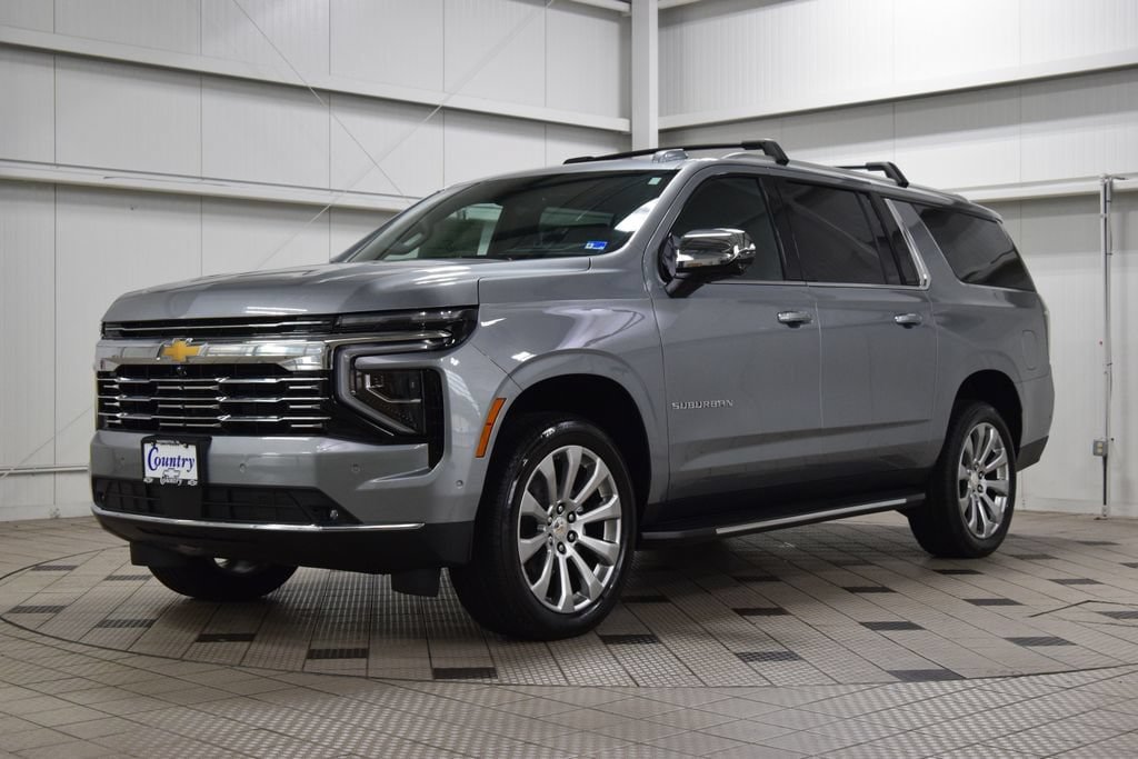 New 2026 Chevrolet Suburban Premier AWD/4WD image 3