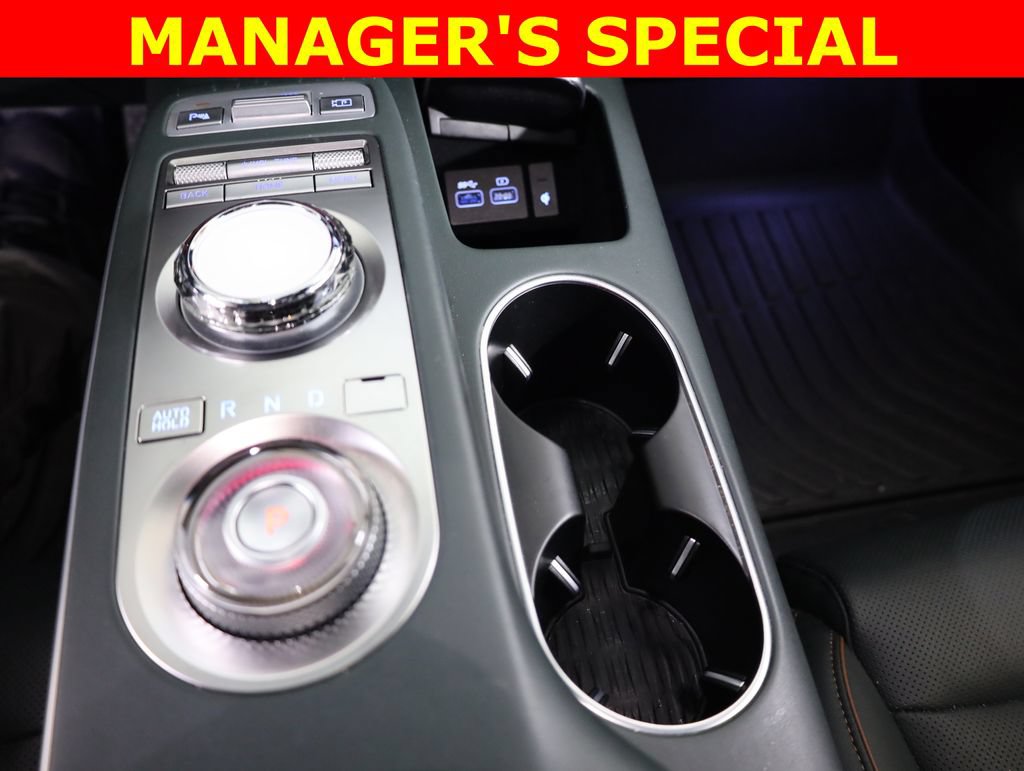 Used 2022 Genesis GV70 2.5T w/ Advanced Package AWD/4WD image 30