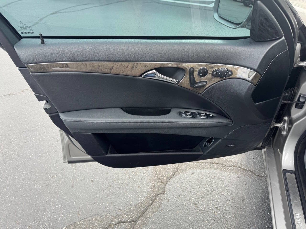 Used 2007 Mercedes-Benz E 350 Sedan image 14