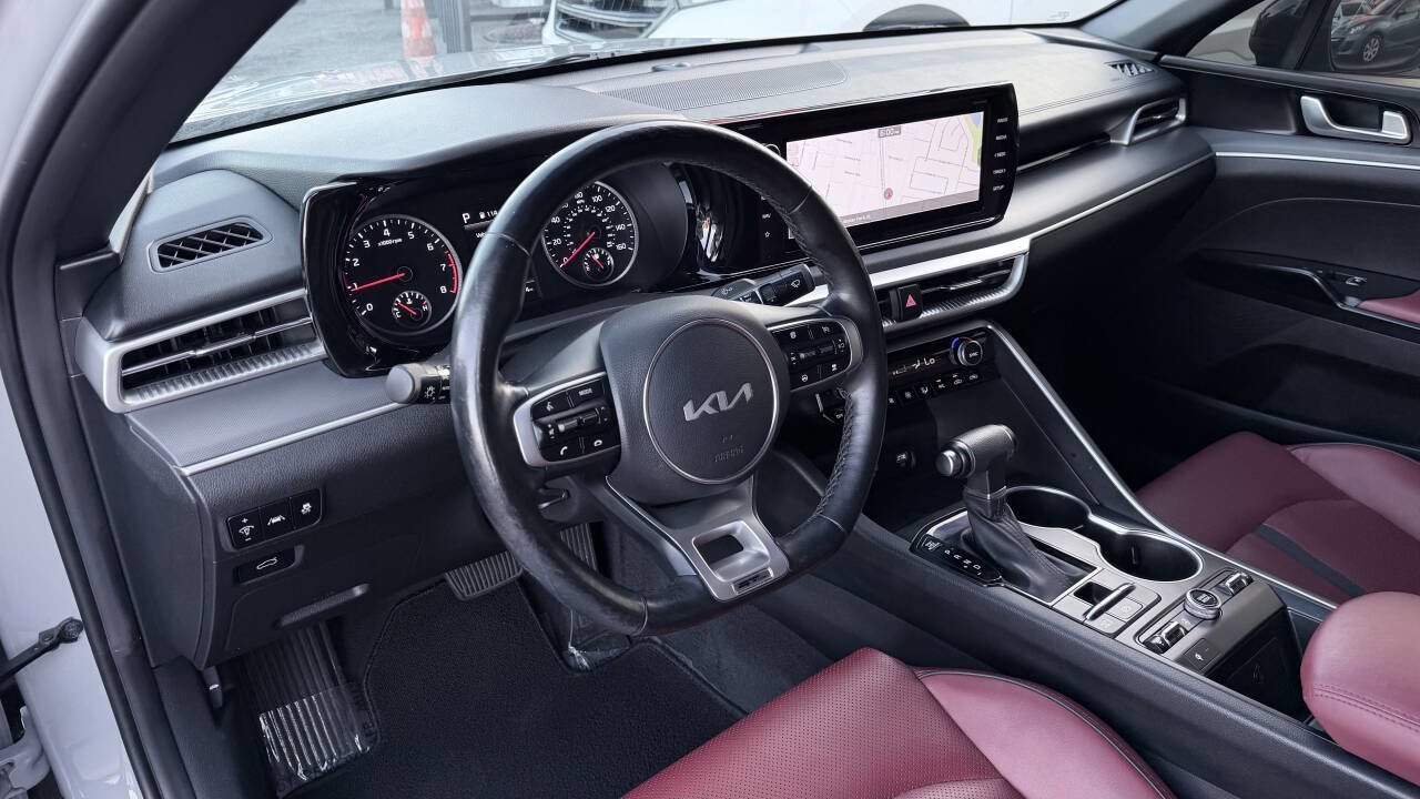 Used 2023 Kia K5 GT-Line w/ GT-Line Premium Package image 13