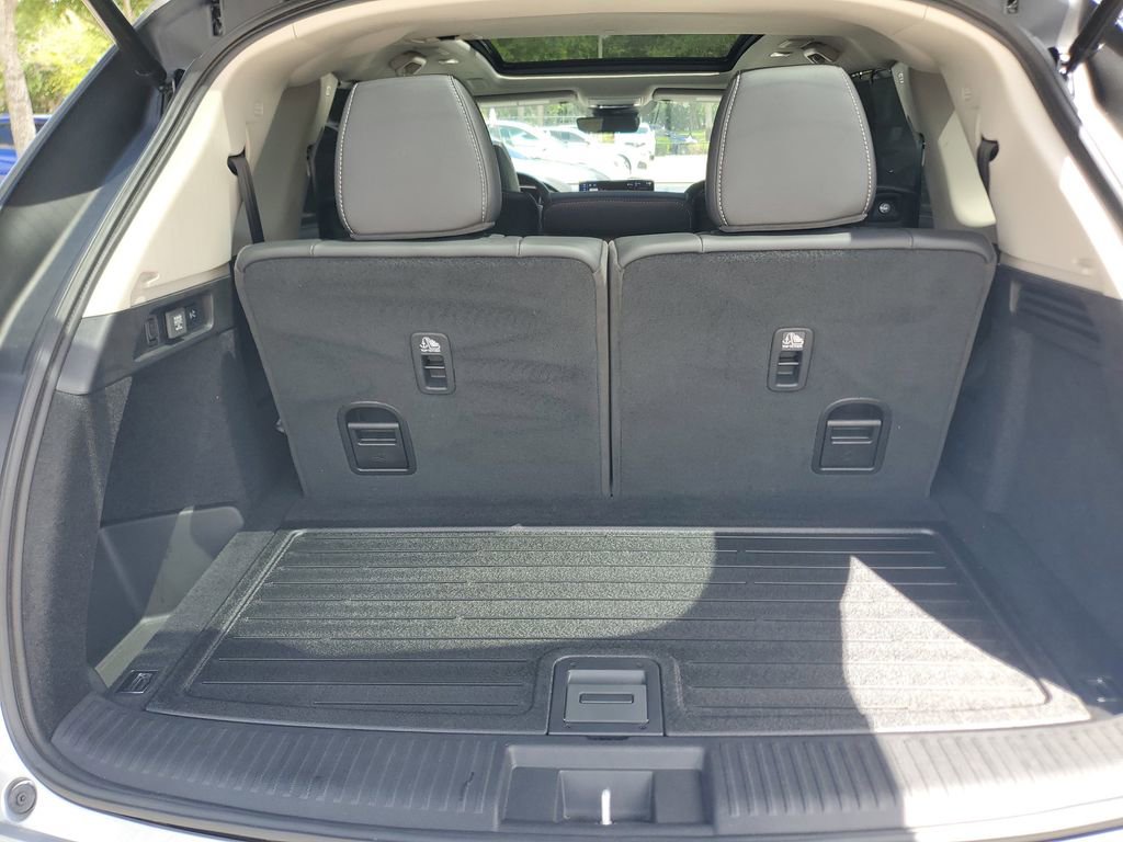 Used 2026 Acura MDX w/ Technology Package image 8